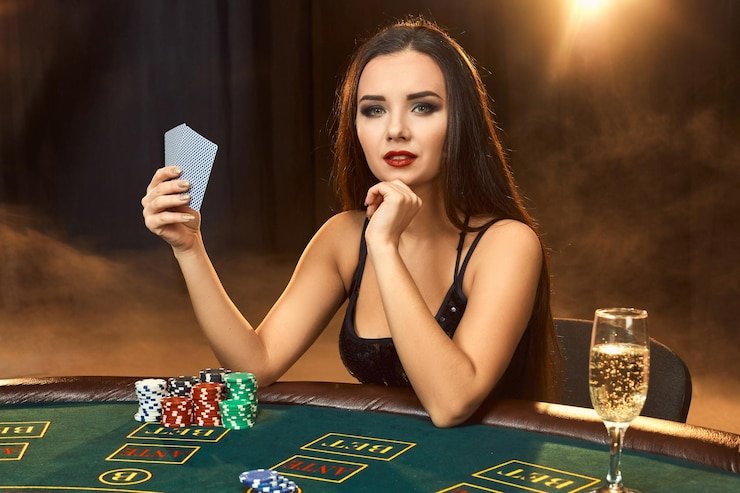 Layar live chat dukungan pelanggan raya247 di aplikasi seluler menampilkan percakapan dengan agen dukungan